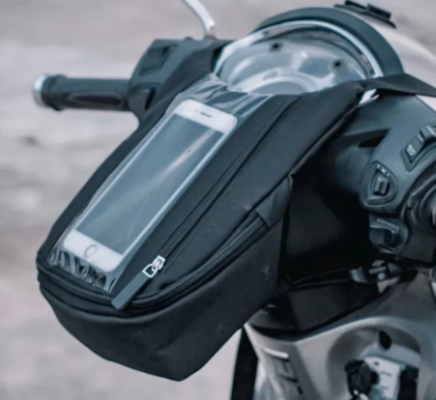 Túi đeo điện thoại xe máy tiện lợi 2025 1 túi đeo điện thoại xe máy
