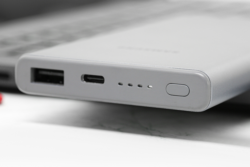 Pin sạc dự phòng Samsung 10 000mAh sạc chính hãng, giá tốt 1 Pin sạc dự phòng Samsung 10 000mAh sạc chính hãng, giá tốt